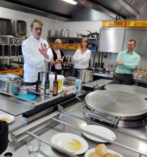 Die Welt der Gewürze und Kräuter war das Schulungsthema in der RWS-Küche in Chemnitz.